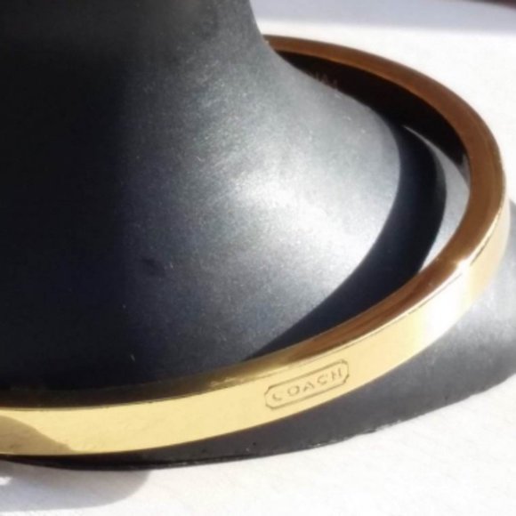Coach Gold Tone Bangle Unisex Bracelet in Excellent Condition - Picture 5 of 9
